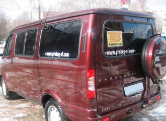 Образец цвета KAMPARI на автомобиле - №3