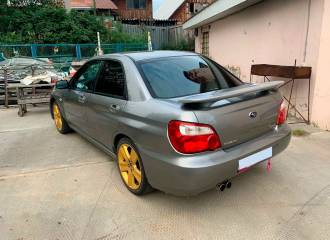 Образец цвета 26D CARBON GREY на автомобиле - №2