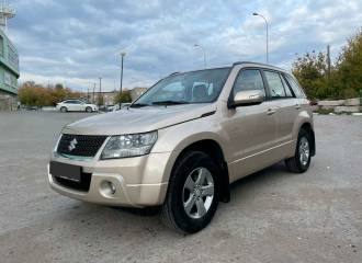 Образец цвета ZDK CLEAR BEIGE на автомобиле - №1