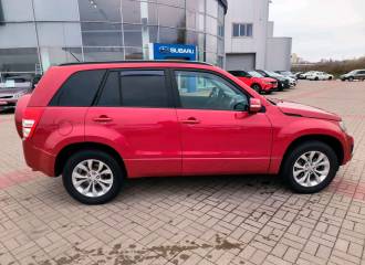 Образец цвета 43H PHOENIX RED на автомобиле - №2