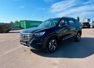 Образец цвета A08 CLASSIC BLACK на автомобиле - №1