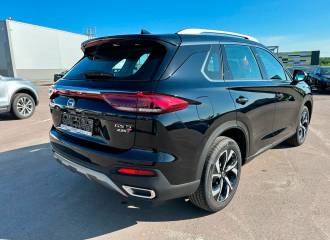 Образец цвета A08 CLASSIC BLACK на автомобиле - №2