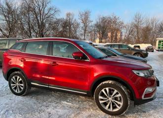 Образец цвета E20 MARS RED на автомобиле - №3