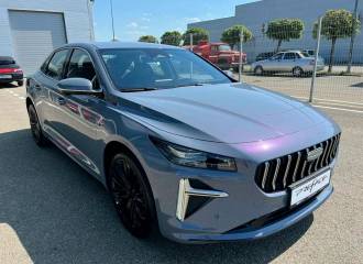 Образец цвета J10 DIAMOND PURPLE на автомобиле - №1