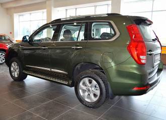 Образец цвета JUNGLE GREEN на автомобиле - №3