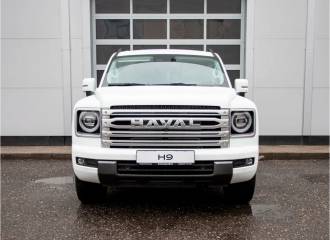 Образец цвета 9F PURE WHITE на автомобиле - №1