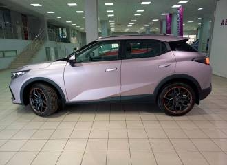 Образец цвета P1 SHARK PURPLE (MATTE) на автомобиле - №2