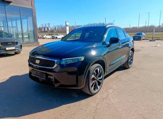 Образец цвета B10 MIDNIGHT BLACK на автомобиле - №1