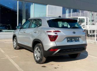 Образец цвета SLEEK SILVER на автомобиле - №2