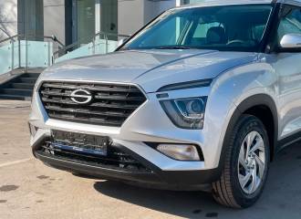 Образец цвета SLEEK SILVER на автомобиле - №3