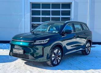 Образец цвета GREEN на автомобиле - №1