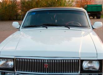 Образец цвета АЙСБЕРГ на автомобиле - №2