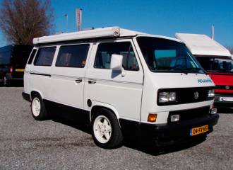 Образец цвета L90E ALPINWEISS на автомобиле - №0