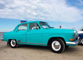 Образец цвета МОРСКАЯ ВОЛНА на автомобиле - №2