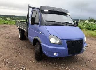 Образец цвета ЮНИОР на автомобиле - №3