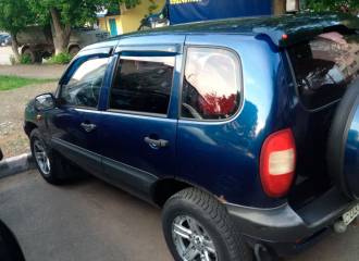 Образец цвета PRESTIGE BLUE на автомобиле - №0