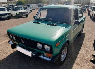 Образец цвета 373 СЕРОВАТО-ЗЕЛЕНЫЙ на автомобиле - №2