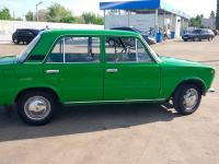 LADA (ВАЗ) 329 | ЯРКО-ЗЕЛЕНАЯ (MED GREEN, EMERALD GREEN, ЯРКО ЗЕЛЕНАЯ) 2