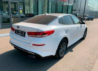 Образец цвета SWP SNOW WHITE на автомобиле - №3