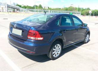 Образец цвета LH5X NIGHT BLUE на автомобиле - №3