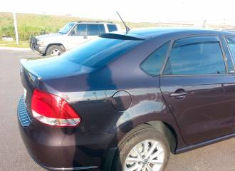 Образец цвета LD7P KRYPTONGRAU на автомобиле - №1