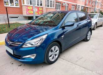 Образец цвета ZD6 PACIFIC BLUE на автомобиле - №1