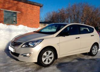 Образец цвета M2B MISTIC BEIGE на автомобиле - №0