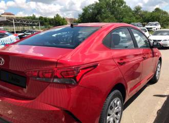 Образец цвета WR7 DRAGON RED на автомобиле - №2