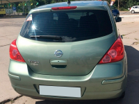 NISSAN J40 | FLASH GREEN (METALLIC JADE) 4