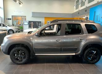 Образец цвета KAD GUNMETAL GREY на автомобиле - №2