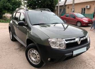 Образец цвета C67 GRIS OLIVE на автомобиле - №1