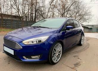 Образец цвета 3CVC PERFORMANCE BLUE на автомобиле - №3