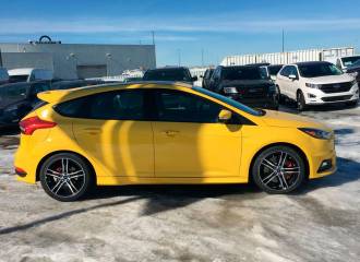 Образец цвета 5Y TRIPLE YELLOW на автомобиле - №2