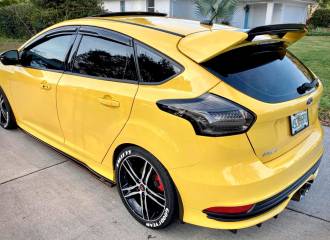 Образец цвета 5Y TRIPLE YELLOW на автомобиле - №3