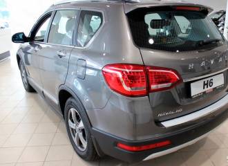 Образец цвета C8 MODERN GREY на автомобиле - №2