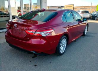 Образец цвета 3T3 RUBY FLARE на автомобиле - №3