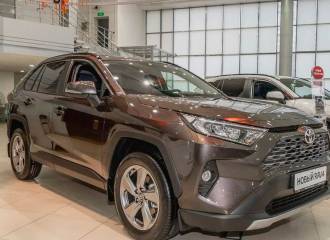 Образец цвета 4X7 GRAPHITE на автомобиле - №3