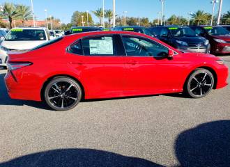 Образец цвета 3U5 EMOTIONAL RED2 на автомобиле - №1