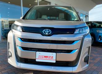 Образец цвета 1K0 METAL STREAM на автомобиле - №0