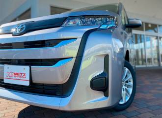 Образец цвета 1K0 METAL STREAM на автомобиле - №1