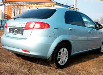 Образец цвета GUF ARCTIC BLUE на автомобиле - №3