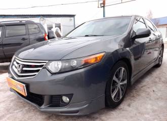 Образец цвета NH737M POLISHED METAL на автомобиле - №0