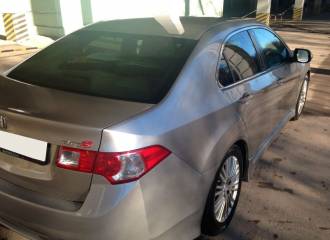 Образец цвета NH743M BURAN SILVER на автомобиле - №1