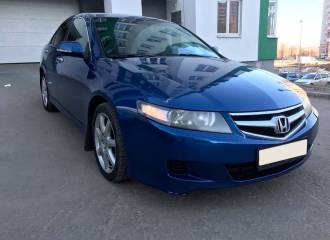 Образец цвета B536P ROYAL BLUE на автомобиле - №1