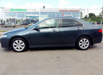 Образец цвета NH658P GRAPHITE на автомобиле - №1