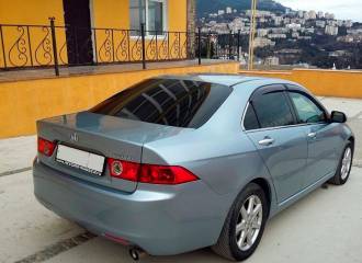 Образец цвета B538M BLUEISH SILVER на автомобиле - №2