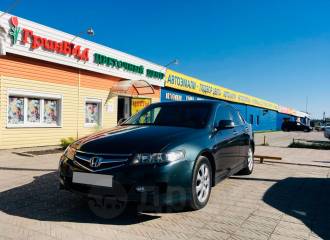 Образец цвета G516P DEEP GREEN на автомобиле - №0