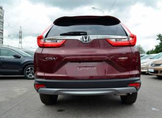 Образец цвета R548P BASQUE RED на автомобиле - №3