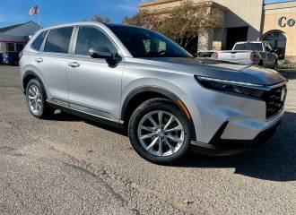 Образец цвета NH830M LUNAR SILVER на автомобиле - №1