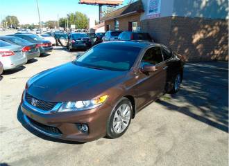 Образец цвета YR594P TIGER EYE на автомобиле - №0